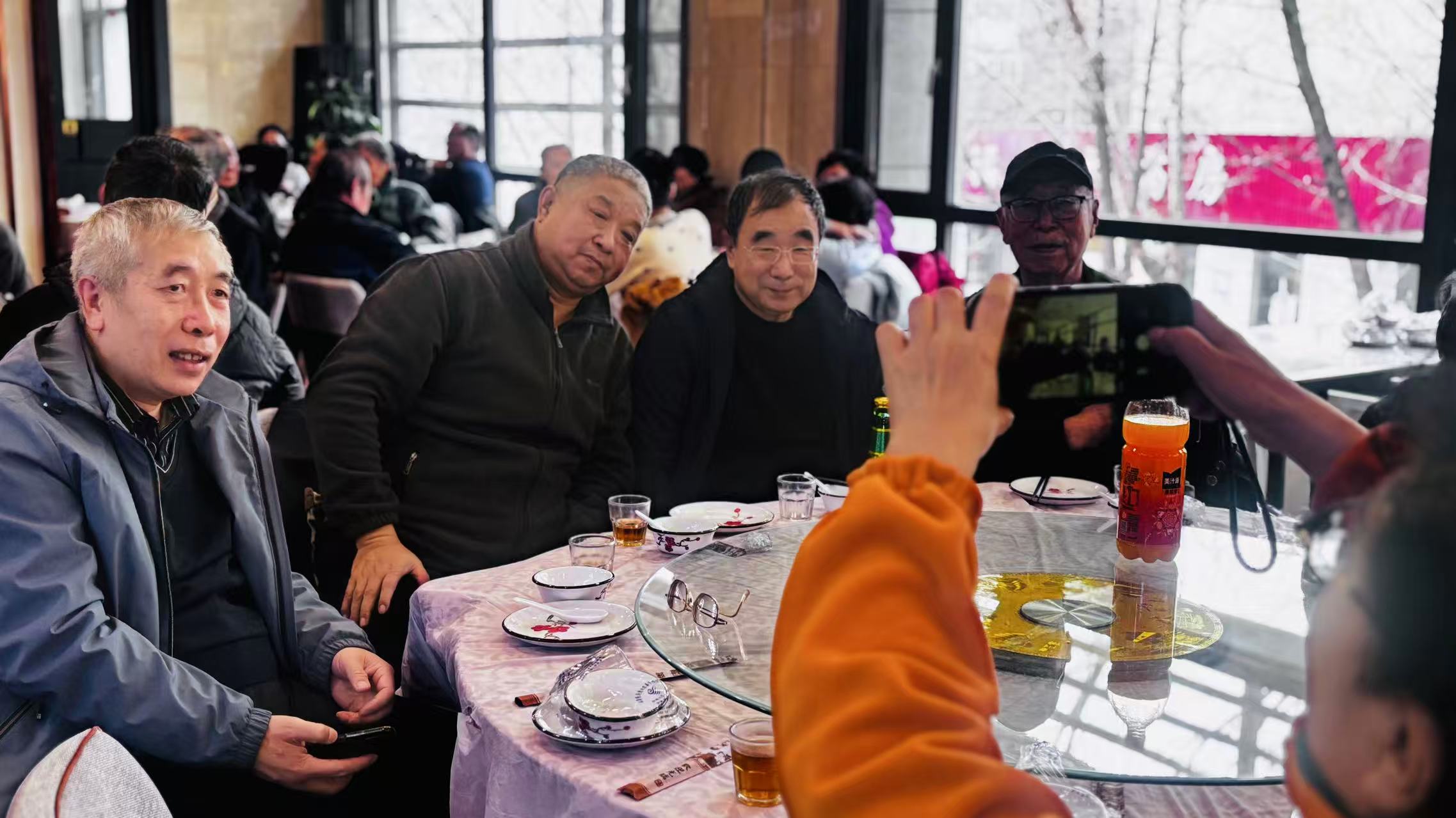 材料学院举办“辞旧迎新话桑榆”...