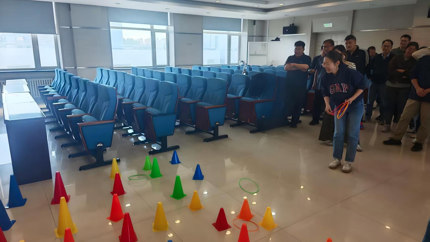 材料学院举行第二届“锐弈进取·...